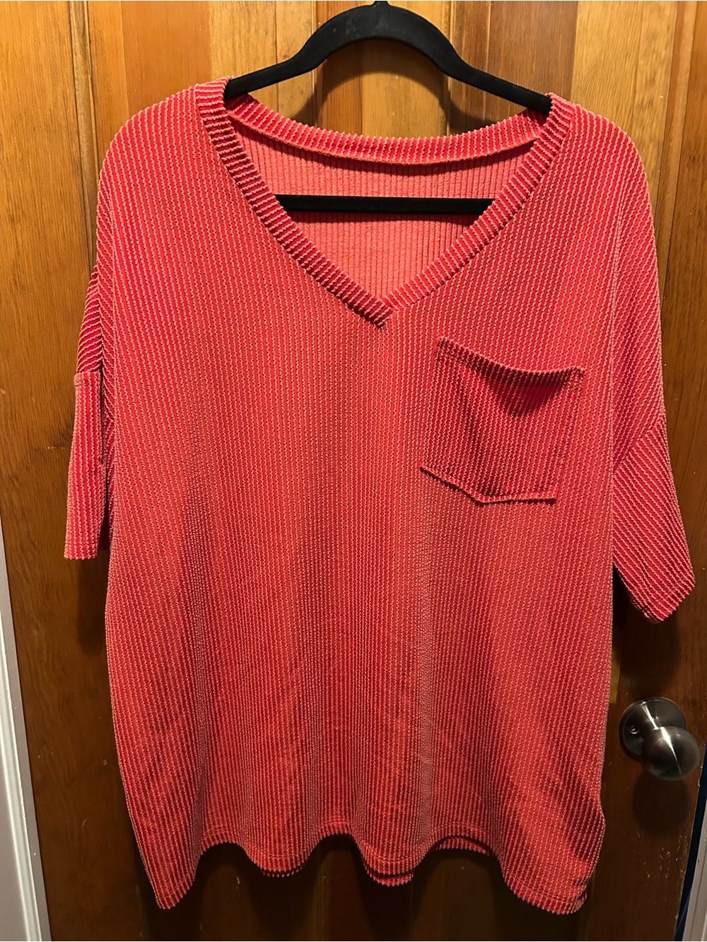 Red V-Neck Short Sleeve Knit Top